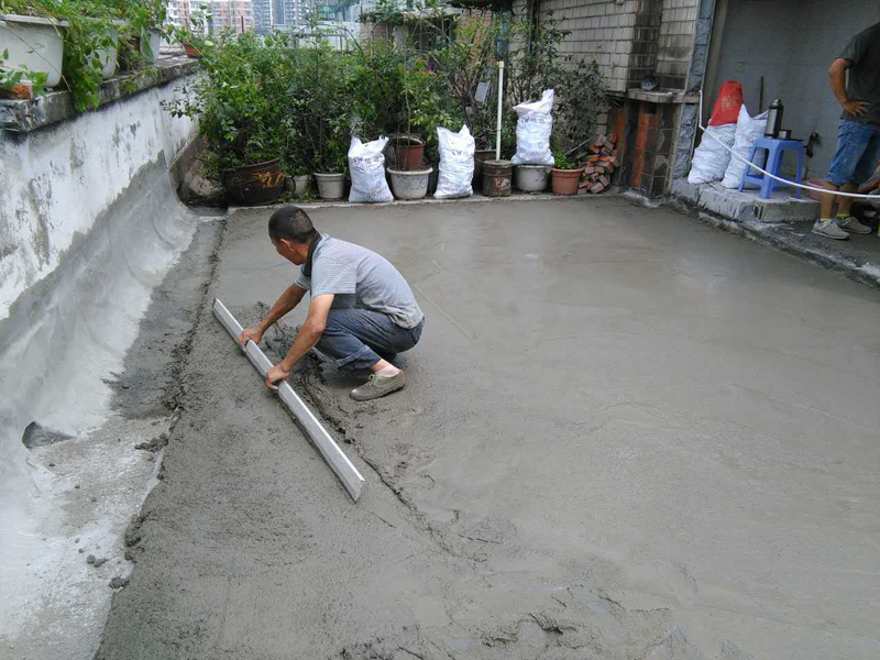 水泥地面起灰